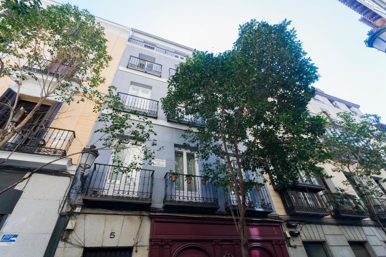 Apa 23678 Apartment Madrid Bagian luar foto